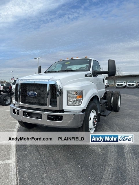 2025 Ford F-650SD Base